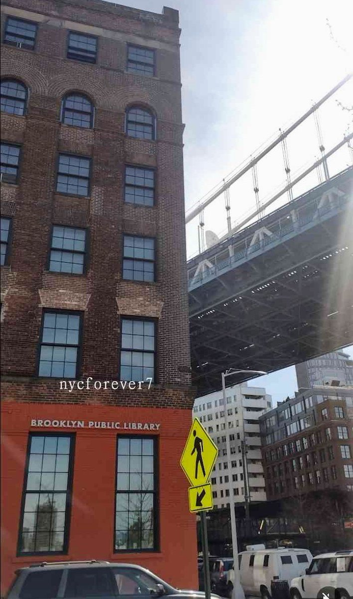 nycforever7's tweet image. My secret hiding spot by the #eastriver
under the #manhattanbridge 
#brooklynpubliclibrary #library #bridge #brooklyn
#librarian #booklover
#bookclub #architecture #engineering #civilengineering #civilengineer