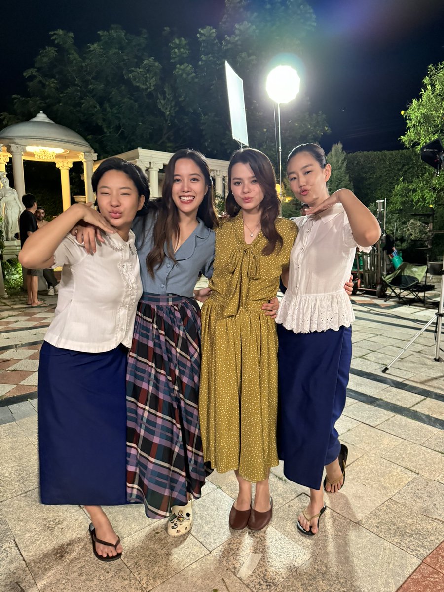 namorntaraaa's tweet photo. มาร่วมส่งตัวละครกลับนิยายกันนะคะพรุ่งนี้ เจอกัน🫶🏼🫶🏼 https://t.co/fga7uzoxrN