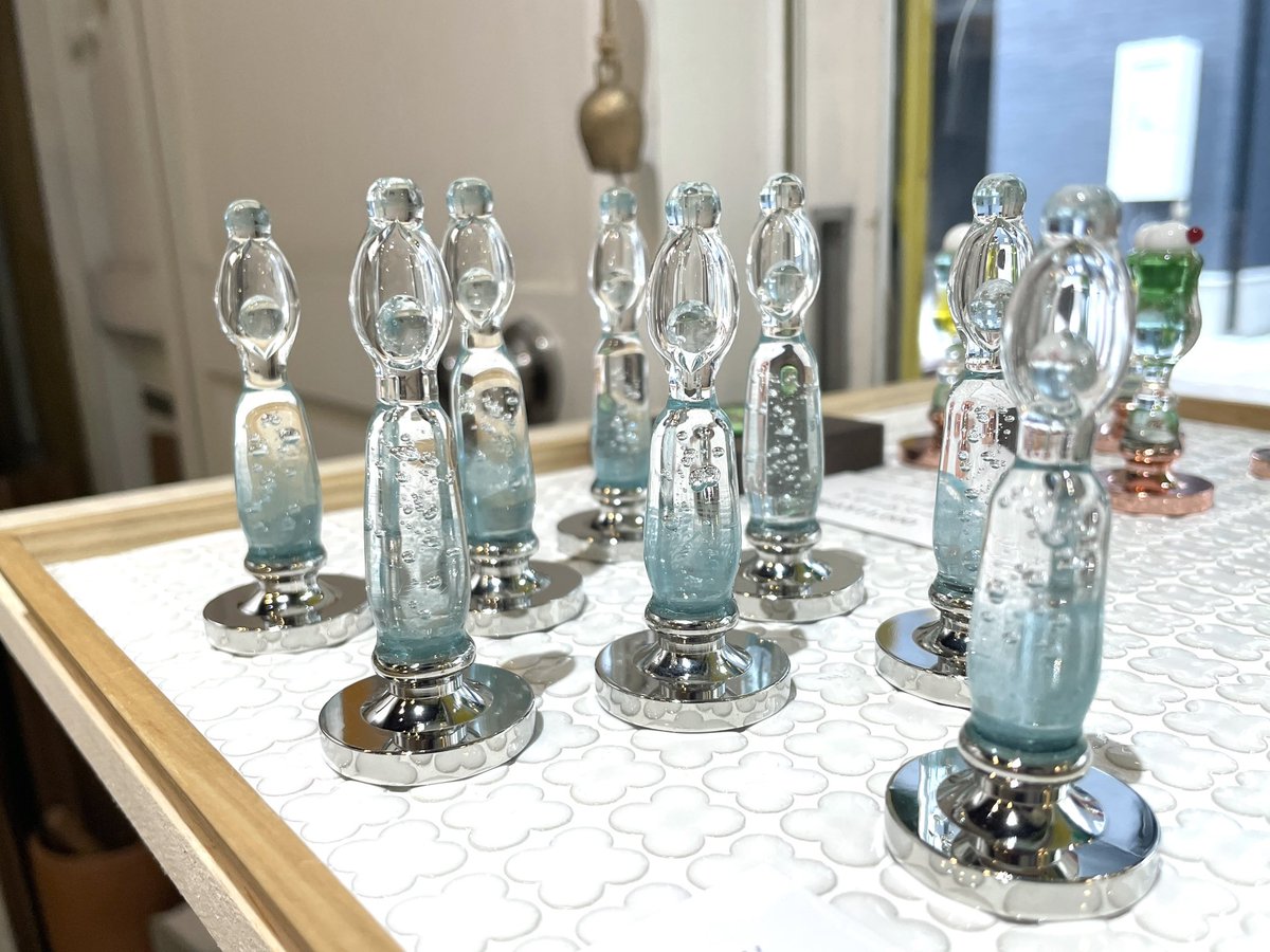 パラグラショップオープンしております！ 本日より会期中お客様に