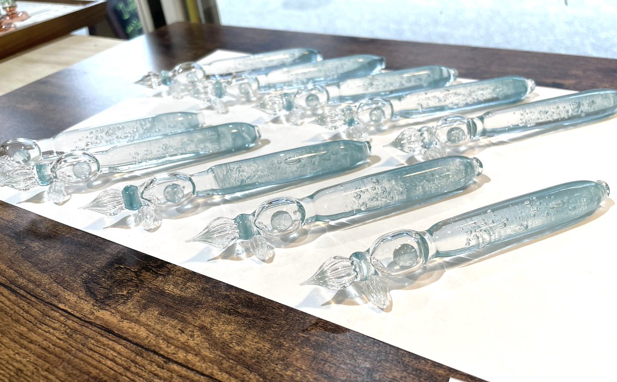 パラグラショップオープンしております！ 本日より会期中お客様に