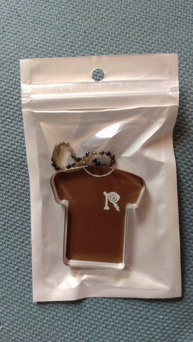Marumitsu4413's tweet photo. #藤江れいな
#andR
#Asrabbit
注文していた
andR 24AW2エンブレム刺繍 配色ニットセーター ブラックとライトブルー
andR 24AW2袖プリントB−15
中綿ビッグジャ��ットが届いた‼️ https://t.co/TSw0mvHvDx