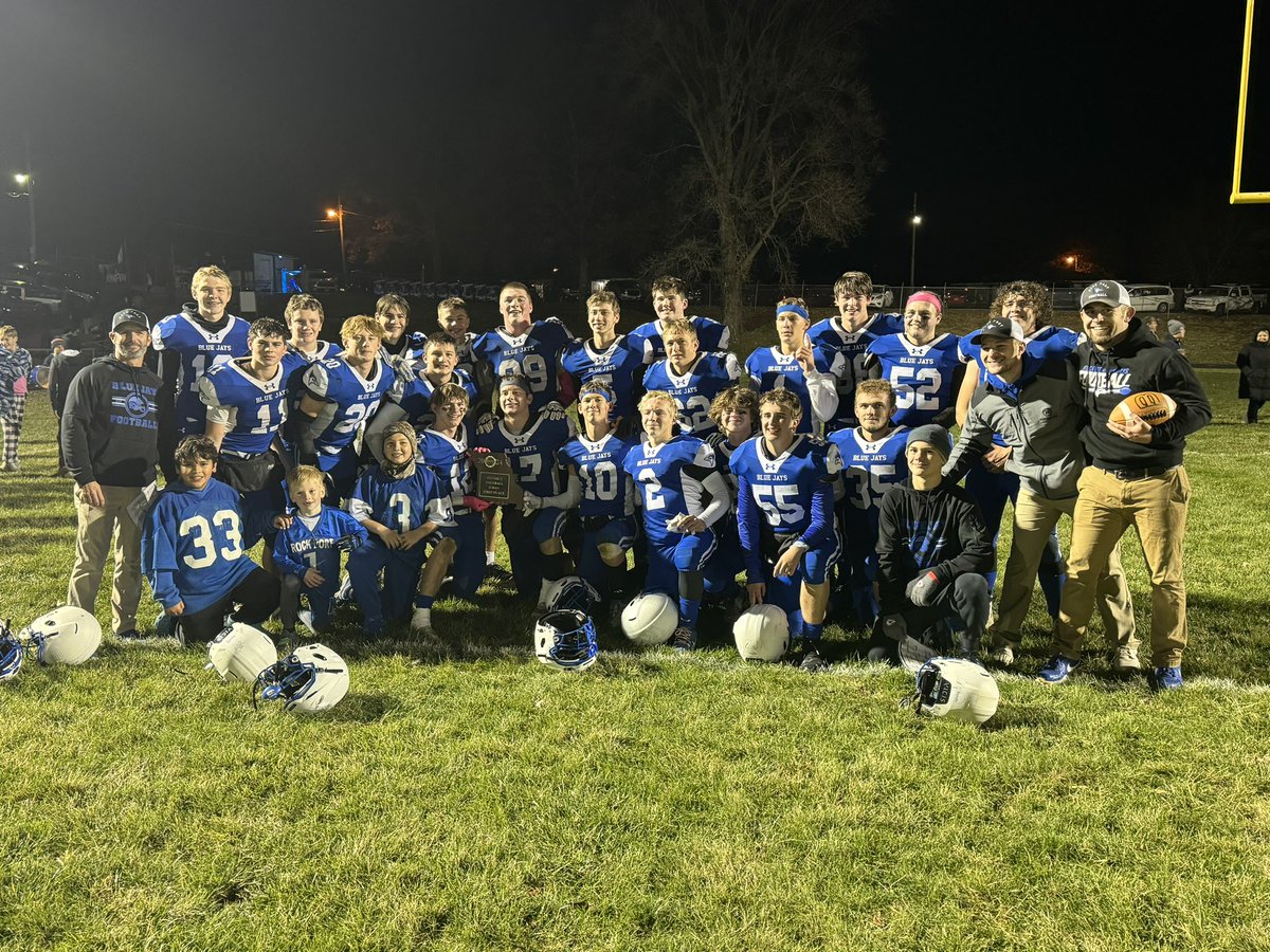 crane_anthony's tweet photo. Your district champion, Rock Port Blue Jays. https://t.co/HQLcn7oU5M