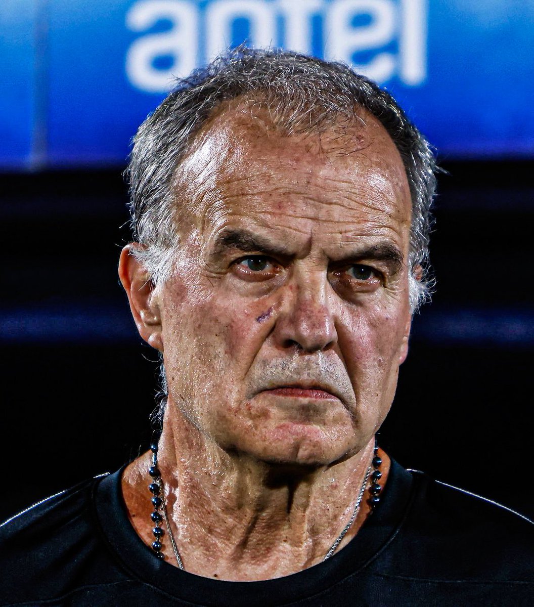 DataInvicta's tweet image. 👋🏻🇦🇷 Saluden al DT que MÁS PARTIDOS ganó en la historia de las Eliminatorias de CONMEBOL. Sí, MARCELO BIELSA, con 32 victorias en 55 partidos dirigidos.

Superó los 31 en 74 ENCUENTROS que consumó Washington Tabárez.

Vigencia absoluta. 🔝