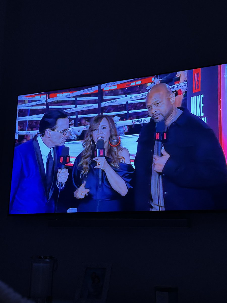 radpoker's tweet photo. @netflix The buffering and then crashing is too much. I think that’s it for me. Giving up. I’ll see highlights tomorrow. https://t.co/2Yi5EP5pD0
