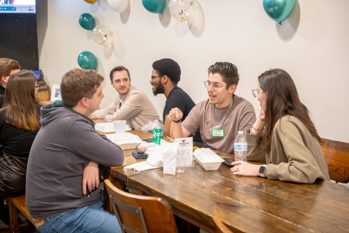 PNNMB's tweet image. We kicked off our Alumni Band Weekend with a social gathering at Armor Cow Brewery! We had a great turn out and lot of fun. 💚⛏️