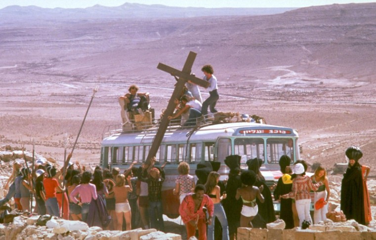 cheesebubbleTCM's tweet photo. When does the Jesus Christ Superstar bus show up? #ItCameFromOuterSpace #TCMParty https://t.co/slulRtG4HD
