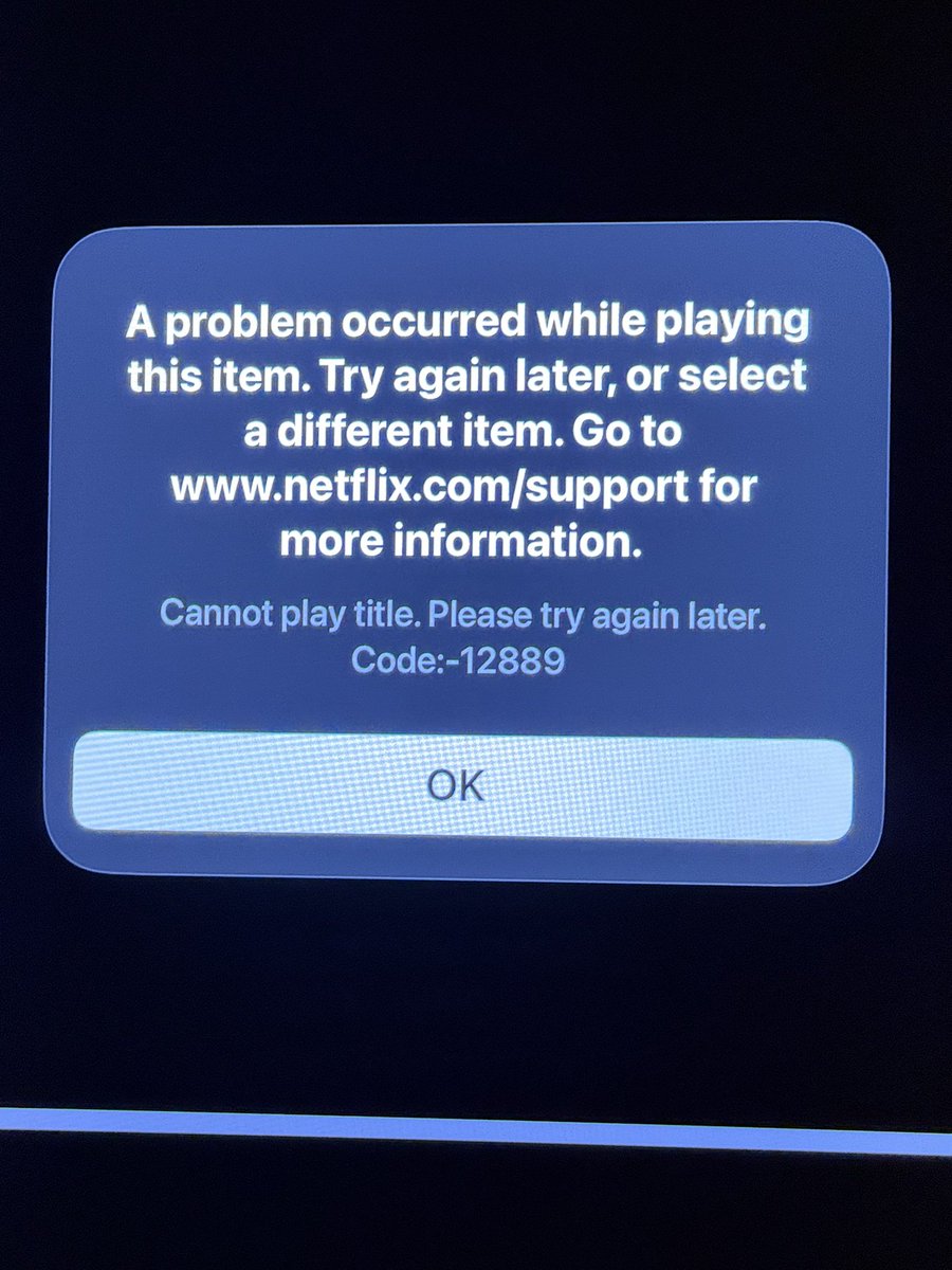 Sunwolf0's tweet photo. Should have added a Netflix server TKO to my parlay tonight. The biggest night in company history and y’all are using a cup and string to broadcast this fight. This is ridiculous 🙄 @netflix #netflix #TysonvsPaul #TysonPaul https://t.co/6iNsbIzm6b