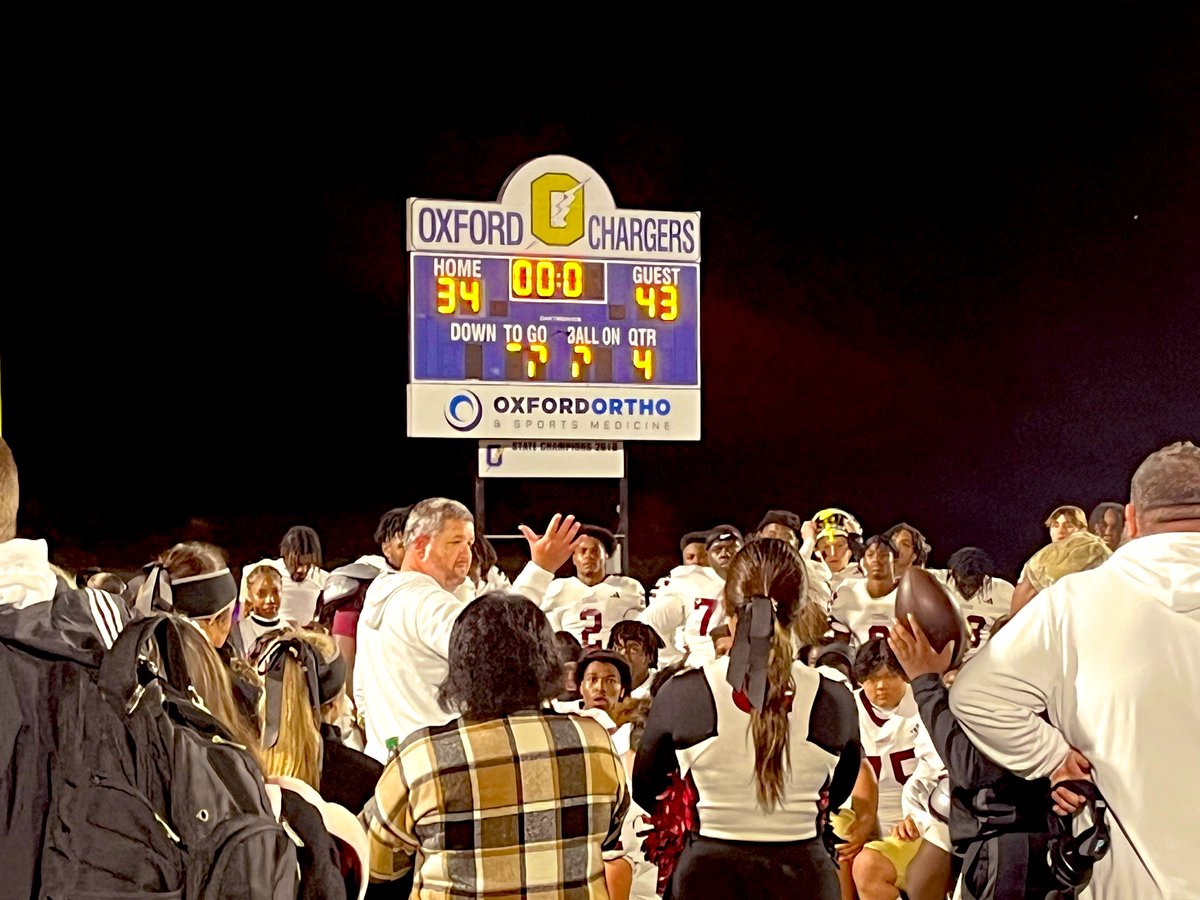 GermantownHS's tweet photo. What a night to be a Mav! #HailStadt https://t.co/HEEuXuiLQF
