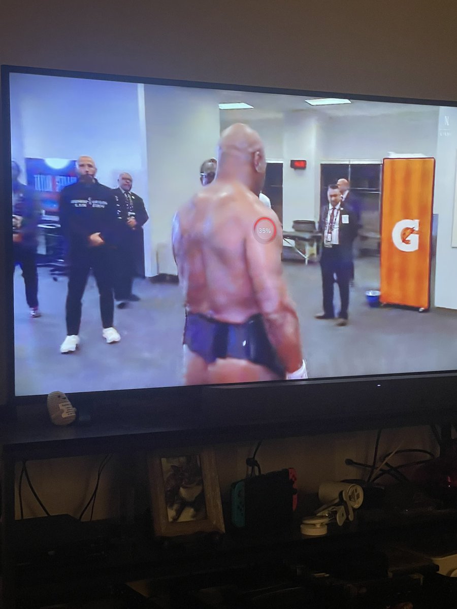 carmella r jones tweet media