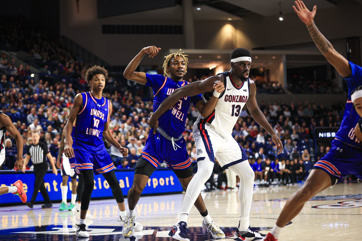 ZagMBB's tweet photo. THE ZAGS ARE UNSTOPPABLE ‼️ https://t.co/QzvYruys9A