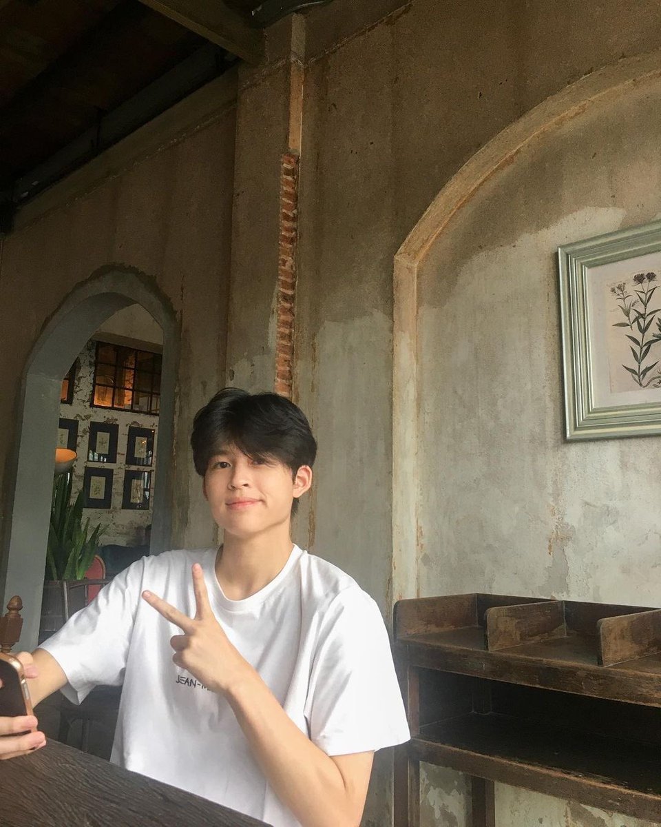 NARALOOKS's tweet photo. 🤏🏻 https://t.co/WoHLQCjyVi