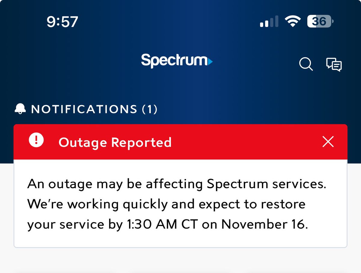 BuckBurnette's tweet photo. There’s so many people streaming the @MikeTyson @jakepaul fight that it not only crashed my @GetSpectrum internet service, it crashed @netflix. Congratulations, you’re stupid in 2 languages. https://t.co/411gbiepkG