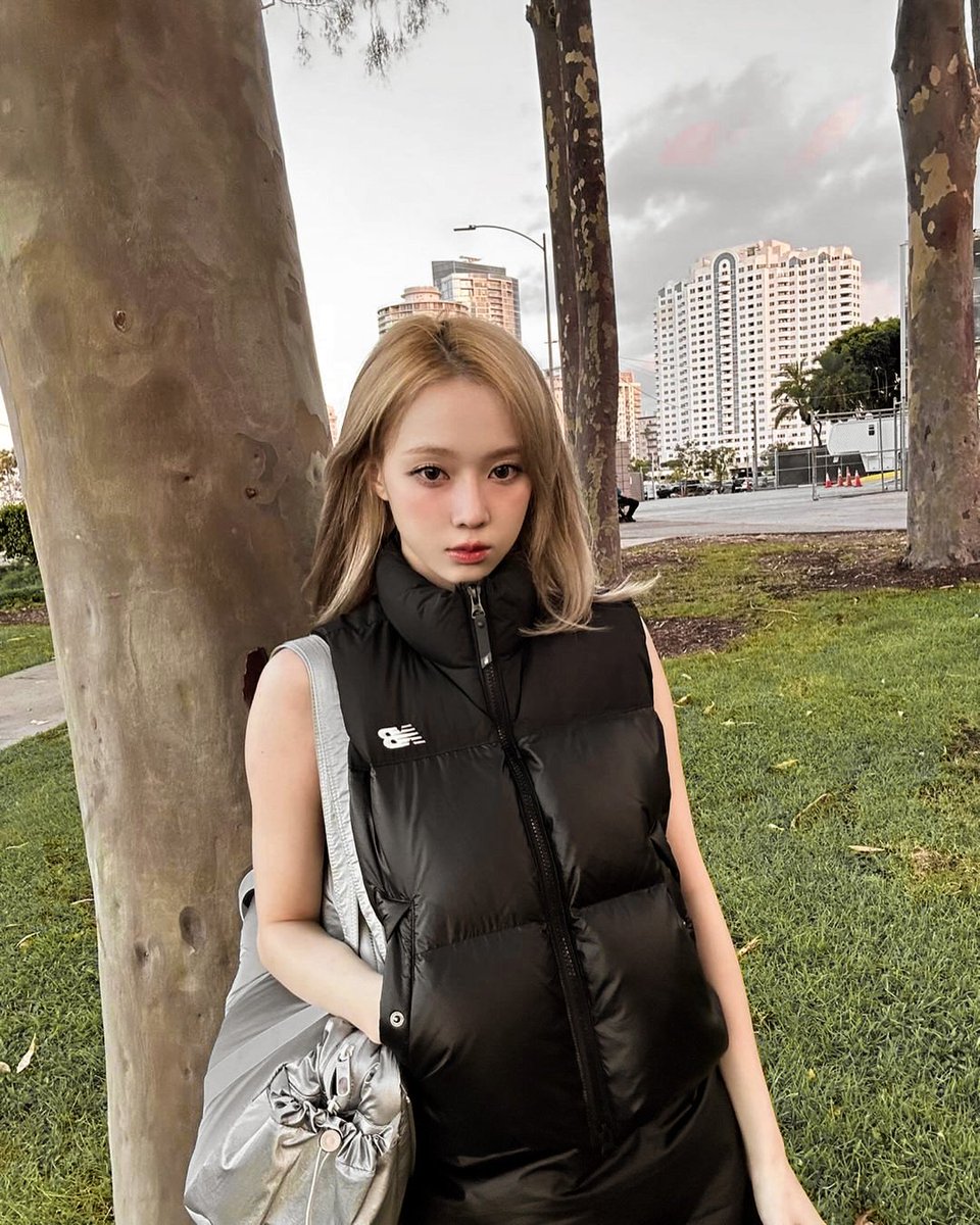 謝, YOSUA. tweet media