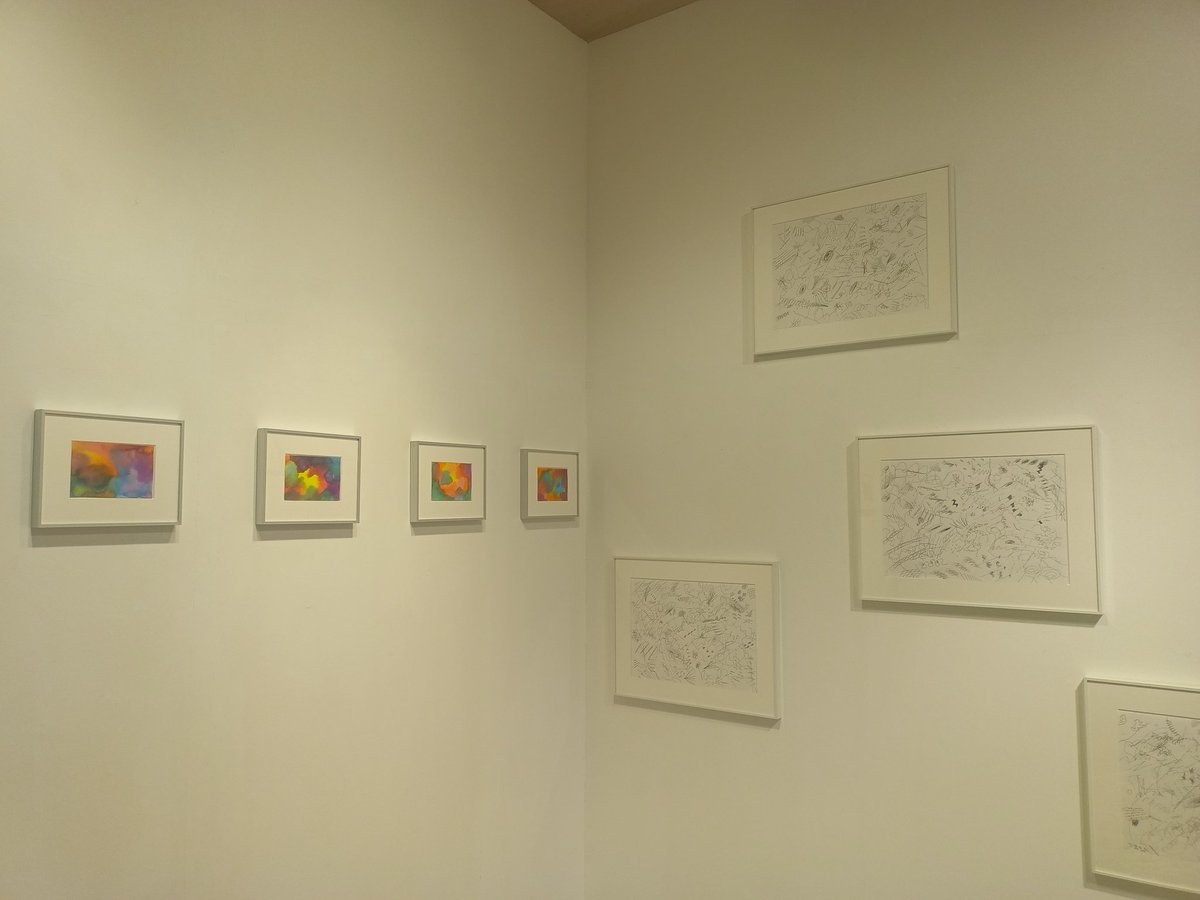 isnmknkiwamari's tweet photo. 本日もオープンしております!
開催中の展示
■GALVANIZE gallery企画展 「救済?」
■mado-beya企画展 第17回目 伊藤誠、守章、ちばふみ枝『対の往還』
#石巻のキワマリ荘 #石巻 #art #アーティストランスペース #オルタナティブスペース #artistrunspace #alternativespace https://t.co/jEbOMk6eCl