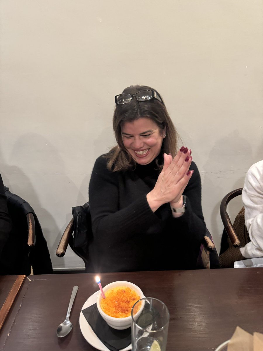 diazjess1's tweet photo. Celebrating birthday girl!! 🥳 Muchas felicidades y bendiciones!  @ameliadgvl https://t.co/W9eMkW0XQi