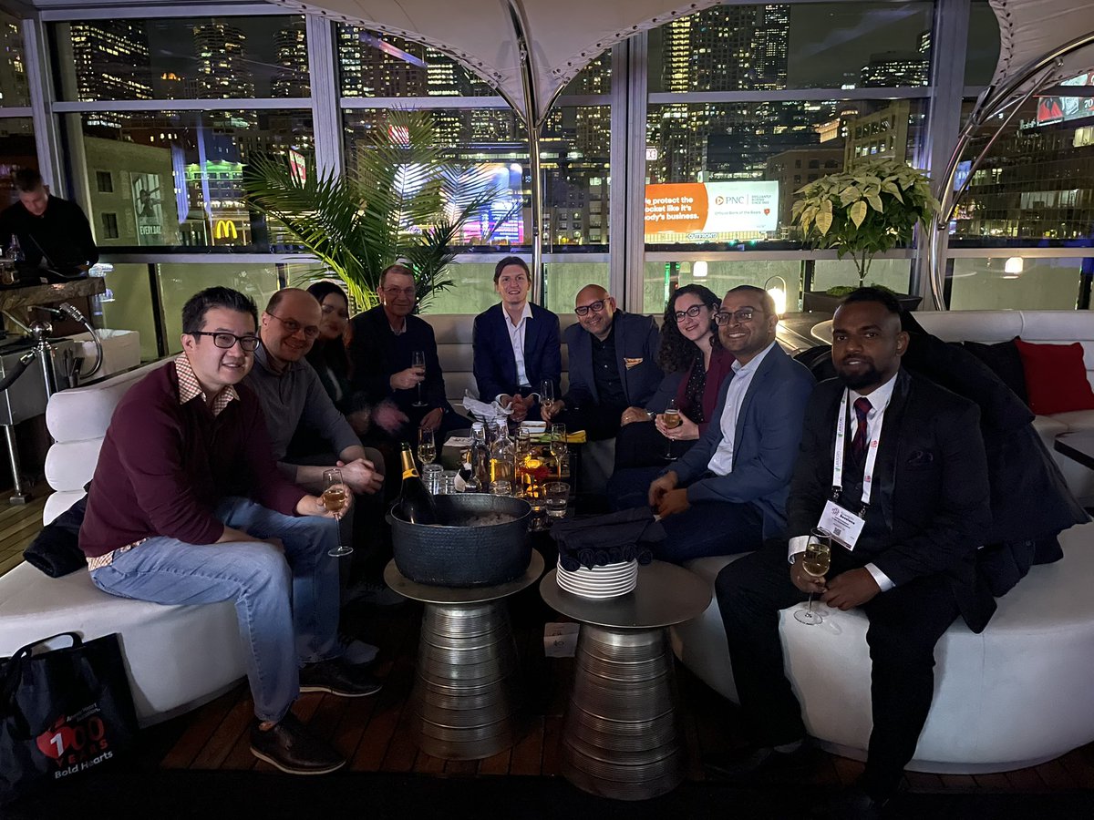 #cardioonc fam

At #AHA24. <a href="/AHAScience/">AHA Science</a> 

Get ready.

🙏 to <a href="/DSadlerMD/">Diego Sadler MD FACC</a> <a href="/DrRohitMoudgil/">Rohit Moudgil MD PhD</a> for organizing another great #GCOR get together!