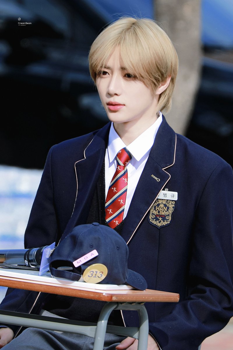 CreamBeom313's tweet photo. 241116 🧁🧸

#범규  #BEOMGYU #ボムギュ
#TXT #TOMORROW_X_TOGETHER
#투모로우바이투게더 #투바투
#TXT_BEOMGYU  #TXT_범규 https://t.co/AlpbaNkV1M