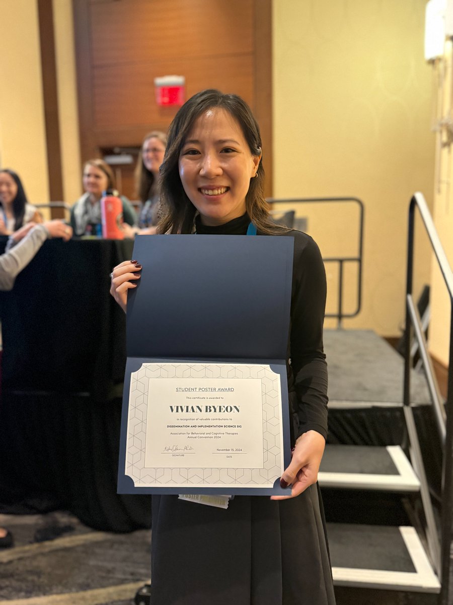 dis_sig's tweet photo. @kelsie_okamura @JSchleiderPhD Congratulations to our 2024 DIS SIG Student Poster Award recipients @vivianbyeon (1st place), @graceswoodard (2nd place), and #MadisonTaylor & #MichelleLiu https://t.co/VisacpS5tS