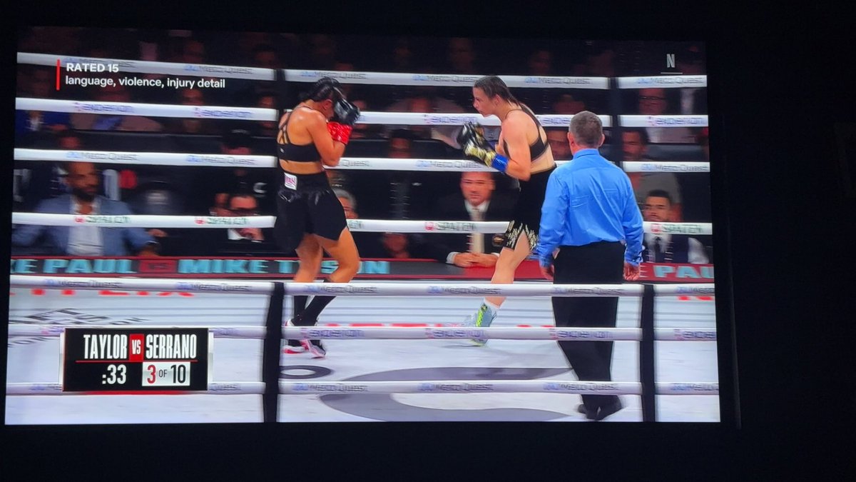 The most important part of the night and #netflixcrash is worse than a #doggybox…. When the result was due it jumped back to round 3 😡😡 well done Katie 🇮🇪 🇮🇪🇮🇪🇮🇪🇮🇪🇮🇪🇮🇪🇮🇪