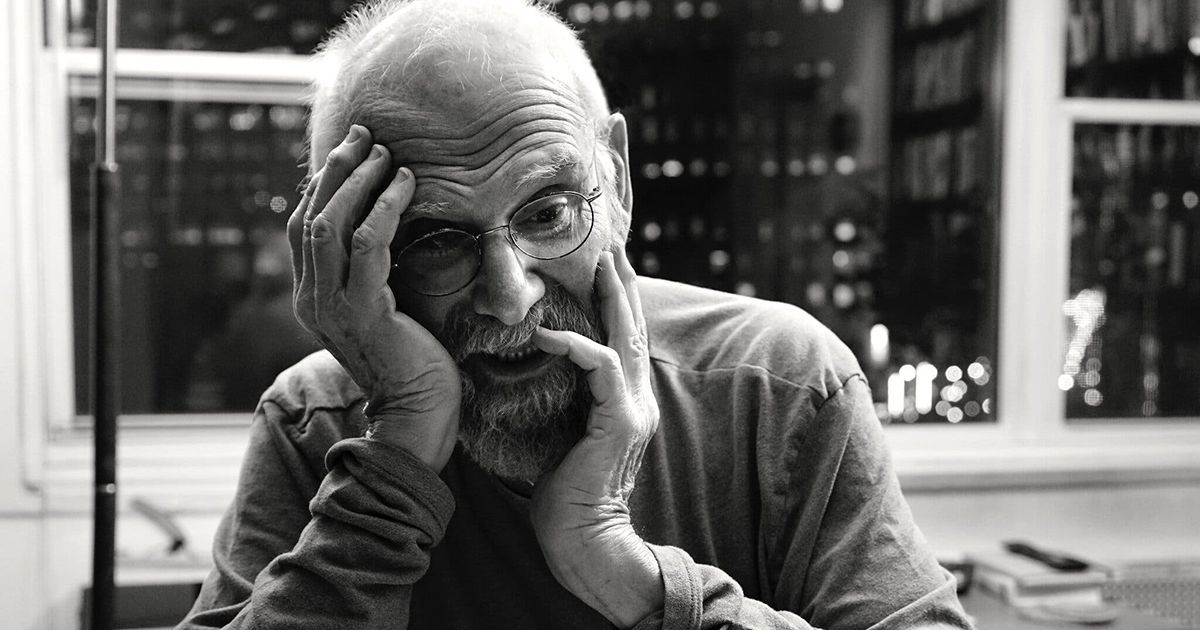 "When moods of defeat, despair, accidie and “So-what-ness” visit me (they are not infrequent!), I find a sense of hope and meaning in my patients, who do not give up despite devastating disease." Oliver Sack #HealingTheHealers bit.ly/3CnnTO5