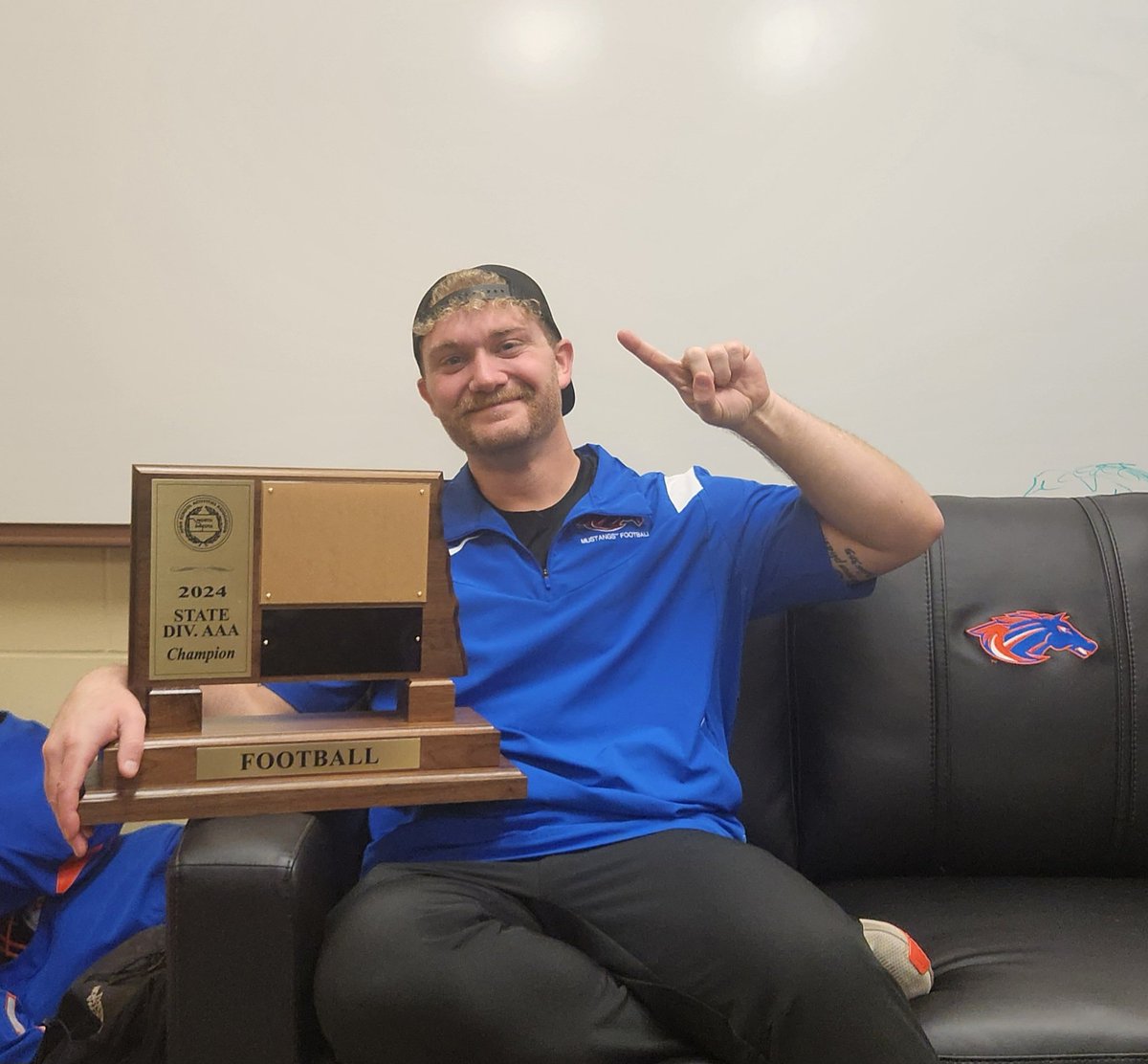 Marc DeLorme tweet media