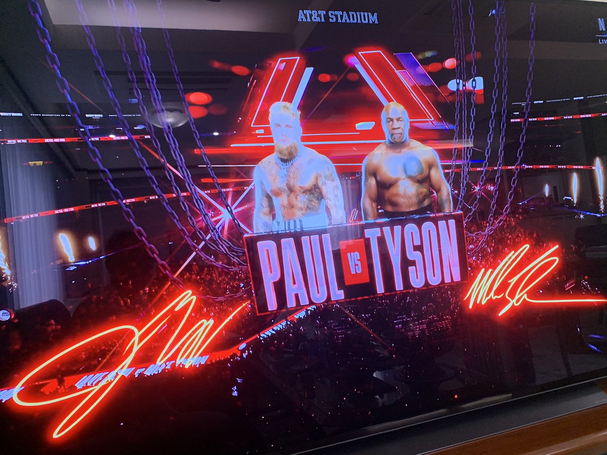 LOVEfugutakePC's tweet image. マイクタイソン楽しみ♪
#マイクタイソン
#Netflix