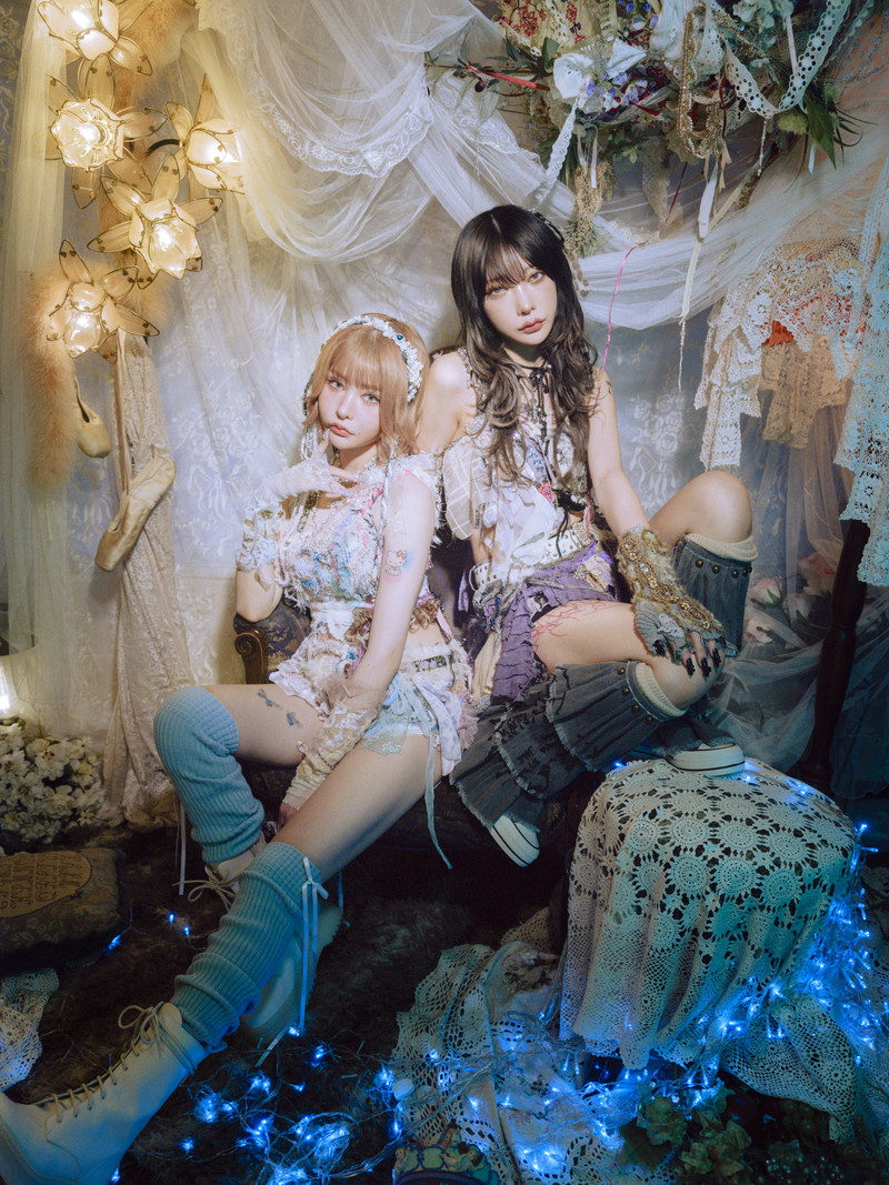 ototoy_info's tweet photo. 【#NEWS】悪魔のキッスがツーマン開催、ゲストにファントムシータ

✅記事はこちら✅ https://t.co/NnOqQIYrgw
@Devilschu
#悪魔のキッス
#ファントムシータ
#ototoy https://t.co/HST50HUamB