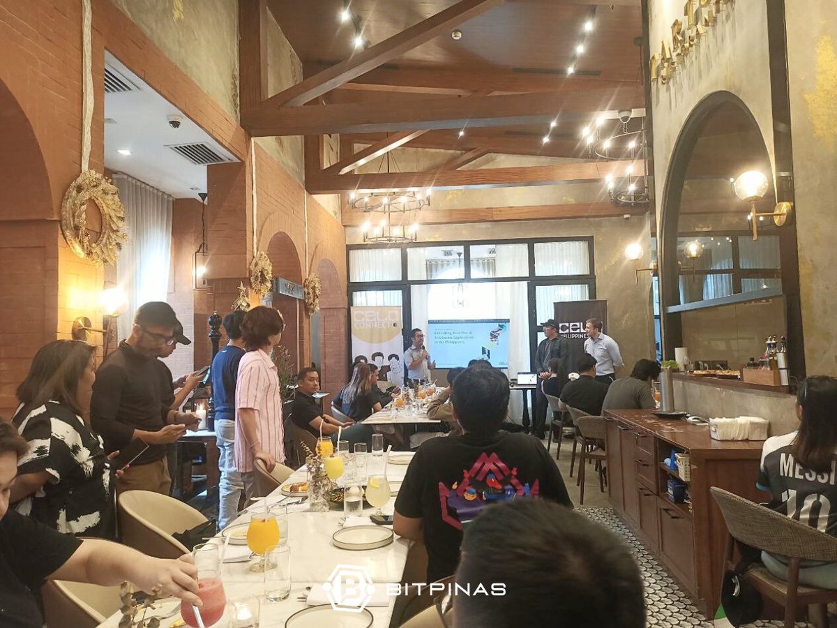 Happening Now: Unlocking Real-World Stablecoin Applications, a meet up organized by the Celo Philippines DAO, Celo Foundation, and Mento Labs. 

The event is attended by various #CryptoPH individuals and projects including PDAX, Yield Guild Games, Maya Crypto, and Web3 Bulacan.