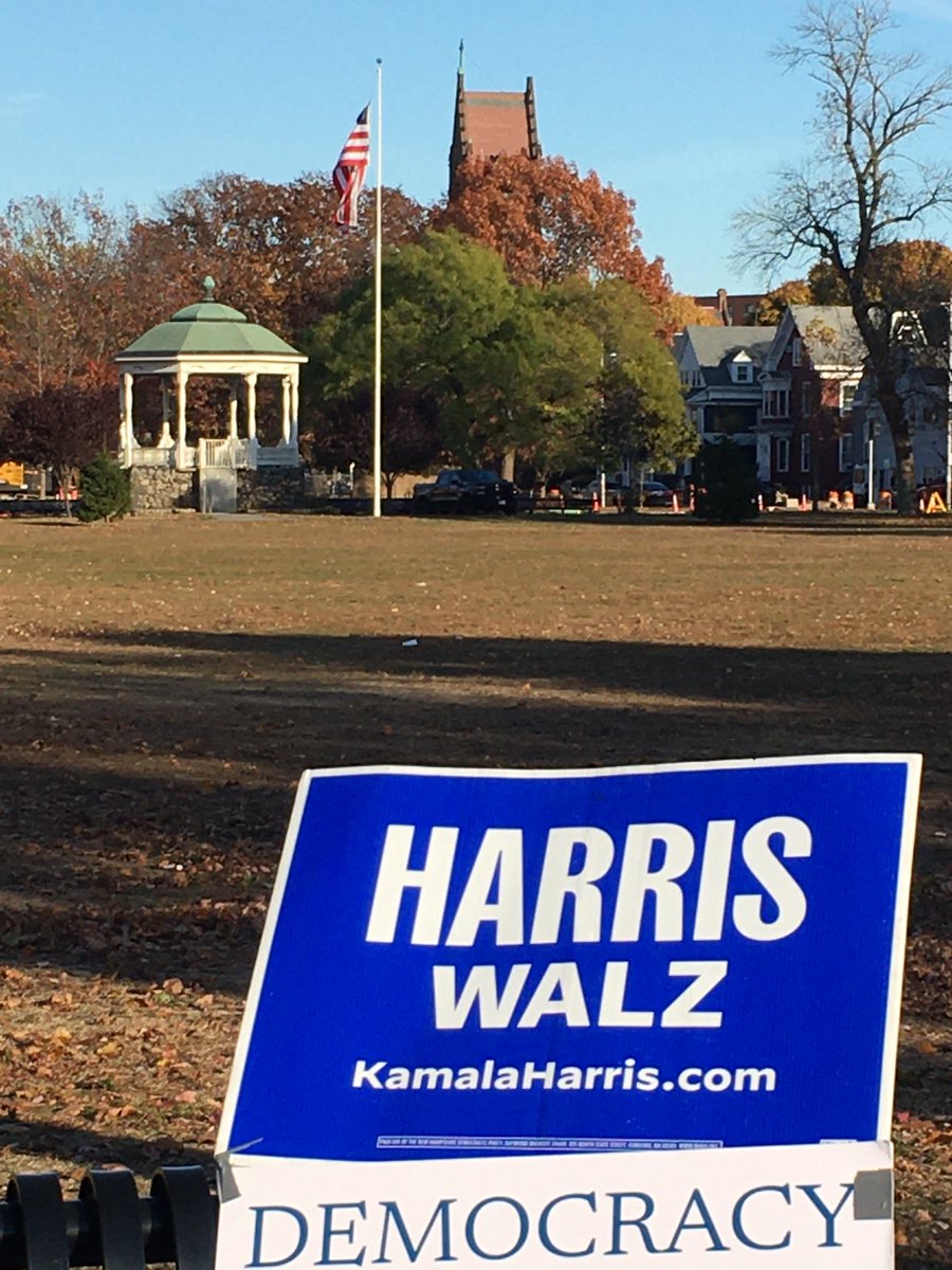 GammaBel's tweet photo. Campaigning in Lynn for Kamala Harris,Lynn is a city which has been built on the shoe industry and GE electric  and hood milk by immigrants  early ones were from Russia Lithuania later  Jewish and Greek then Cambodians Puerto Ricans all hard workers . https://t.co/uV84ALJYDW