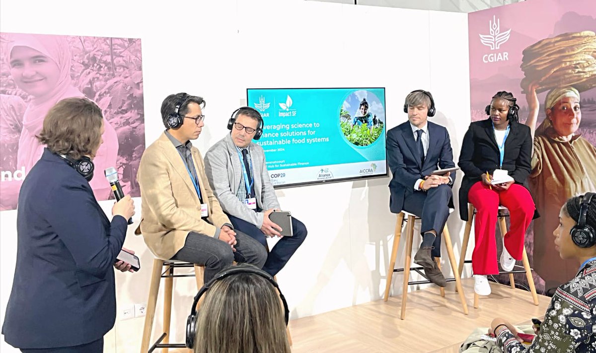 kenaff_farmers's tweet photo. The emphasis was placed on empowering youth, women, and smallholder farmers to build a resilient and inclusive agricultural future.

#UNFCCCFarmers #FarmersAtCOP #COP29 #OneCGIAR #COP29Azerbaijan https://t.co/5gSXttfVH1
