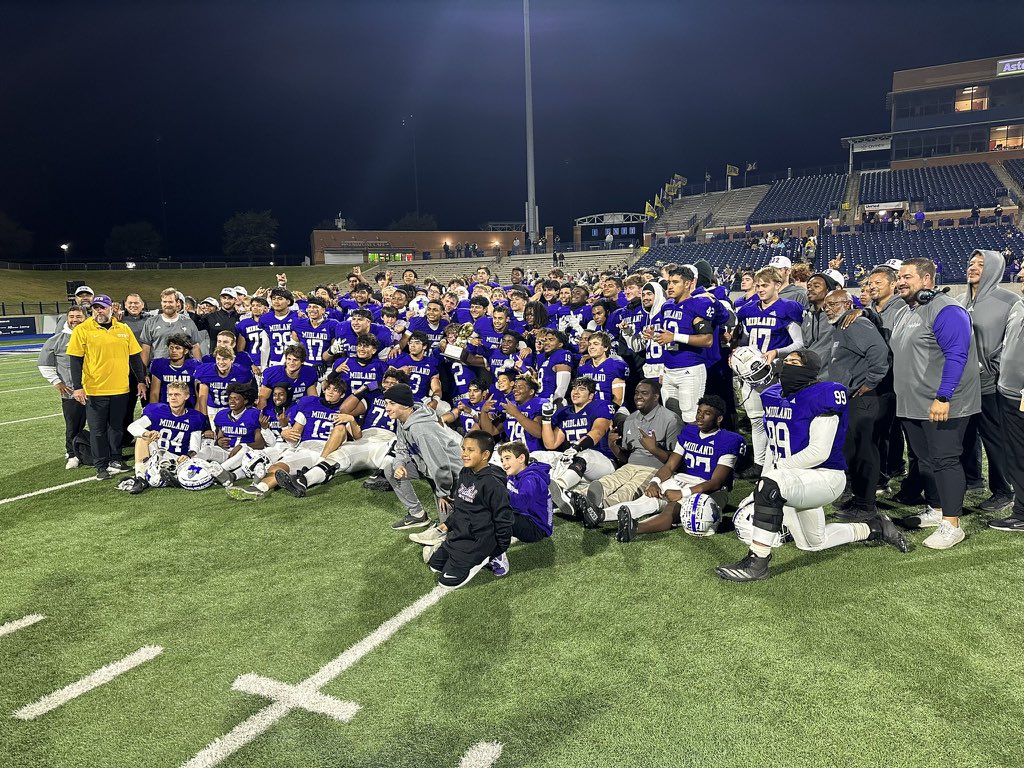 Midland High Football (@midlandhighfb) on Twitter photo Dawgs WIN!
2024 6A Division II Bi-District Champions🏆
Congratulations to Pebble Hills on a great season. Area Round details to come!!!
🟣⚪️
#OYB Dawgs WIN!
2024 6A Division II Bi-District Champions🏆
Congratulations to Pebble Hills on a great season. Area Round details to come!!!
🟣⚪️
#OYB