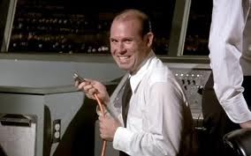 AndrewR73's tweet photo. Meanwhile, at the @netflix data centers... https://t.co/9uMujH7u2Z