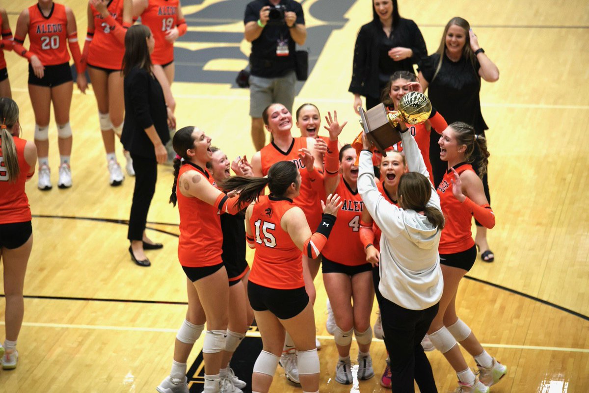 AledoAthletics's tweet photo. FINAL FOUR BOUND! 🙌 Your Regional Champ Ladycats will face McKinney North at 4pm on Tuesday @ the Curtis Culwell Center in Garland in the State Semifinals. The winner will play for the Class 5A Division I state championship!
#lcvb #allinaledo #aledoisdathletics #growinggreatness https://t.co/7tYBhe7k2D