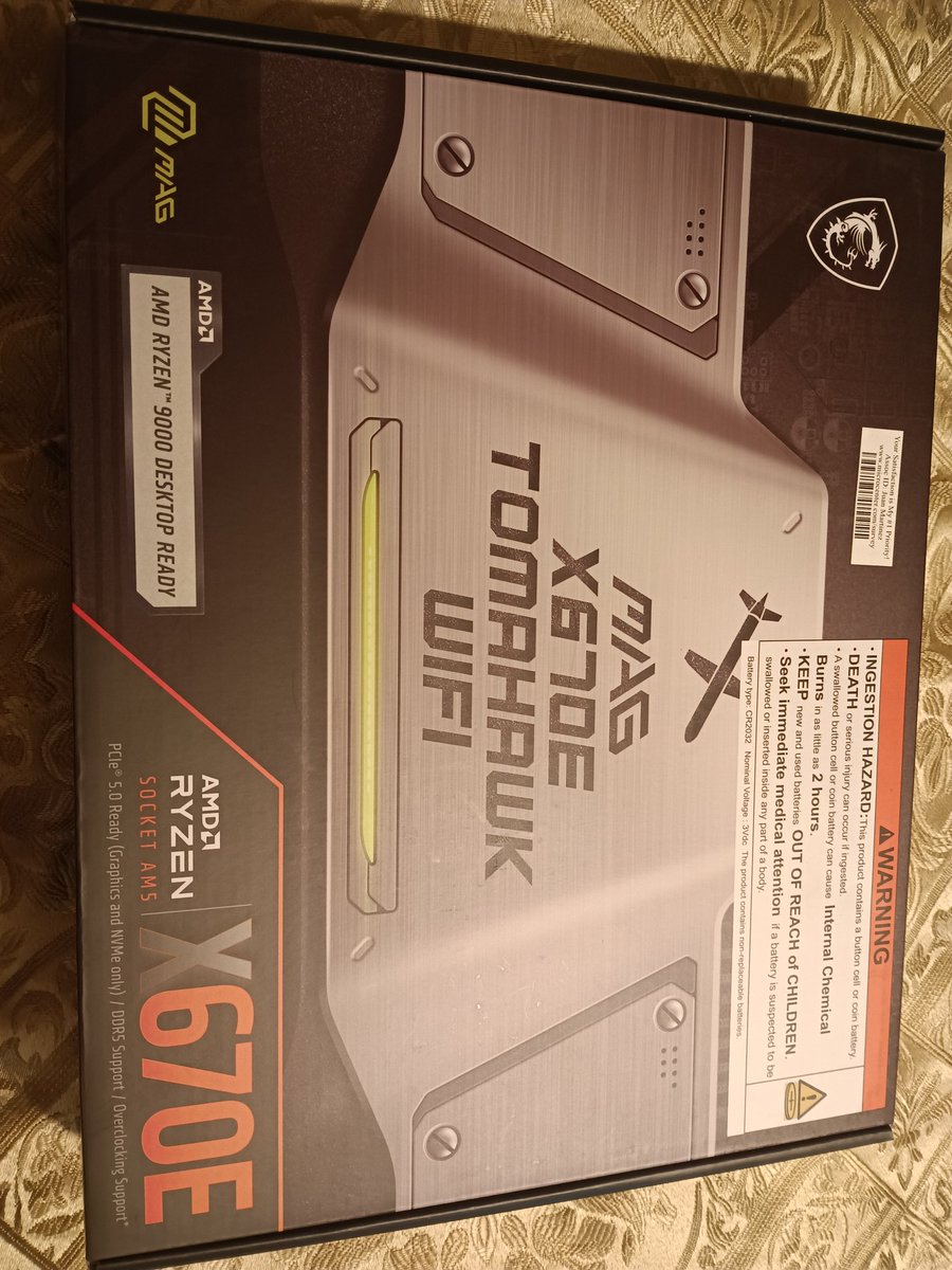 DaVillain158124's tweet image. Had to get another MB due to the previous new one wasn't working right