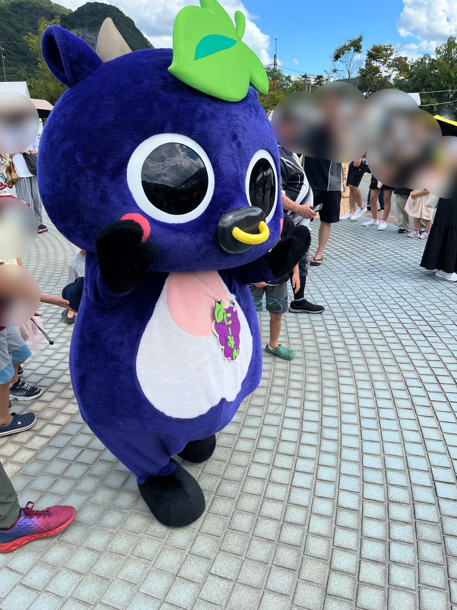 onoda_kimi's tweet photo. にーみんか��いいよにーみん
にーみんが新見市に「なんで、来んの？」と仰っていますし、皆様新見にもぜひいらしてください☺️ https://t.co/g7fAHwa3nA