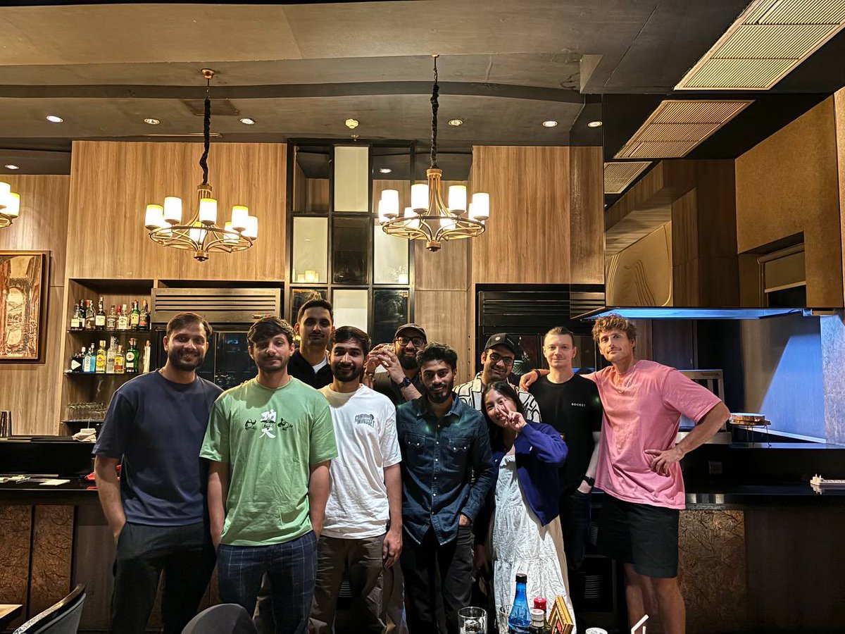 Vaibhav⚡️ tweet media