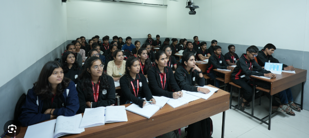 malpani's tweet image. Greedy #Edtech startups like #Physicswallah, #Unacademy and #Upgrad destroy wealth by trapping students in educational debt . What's even worse is they damage their mental health by subjecting them to useless stress and competitive pressures