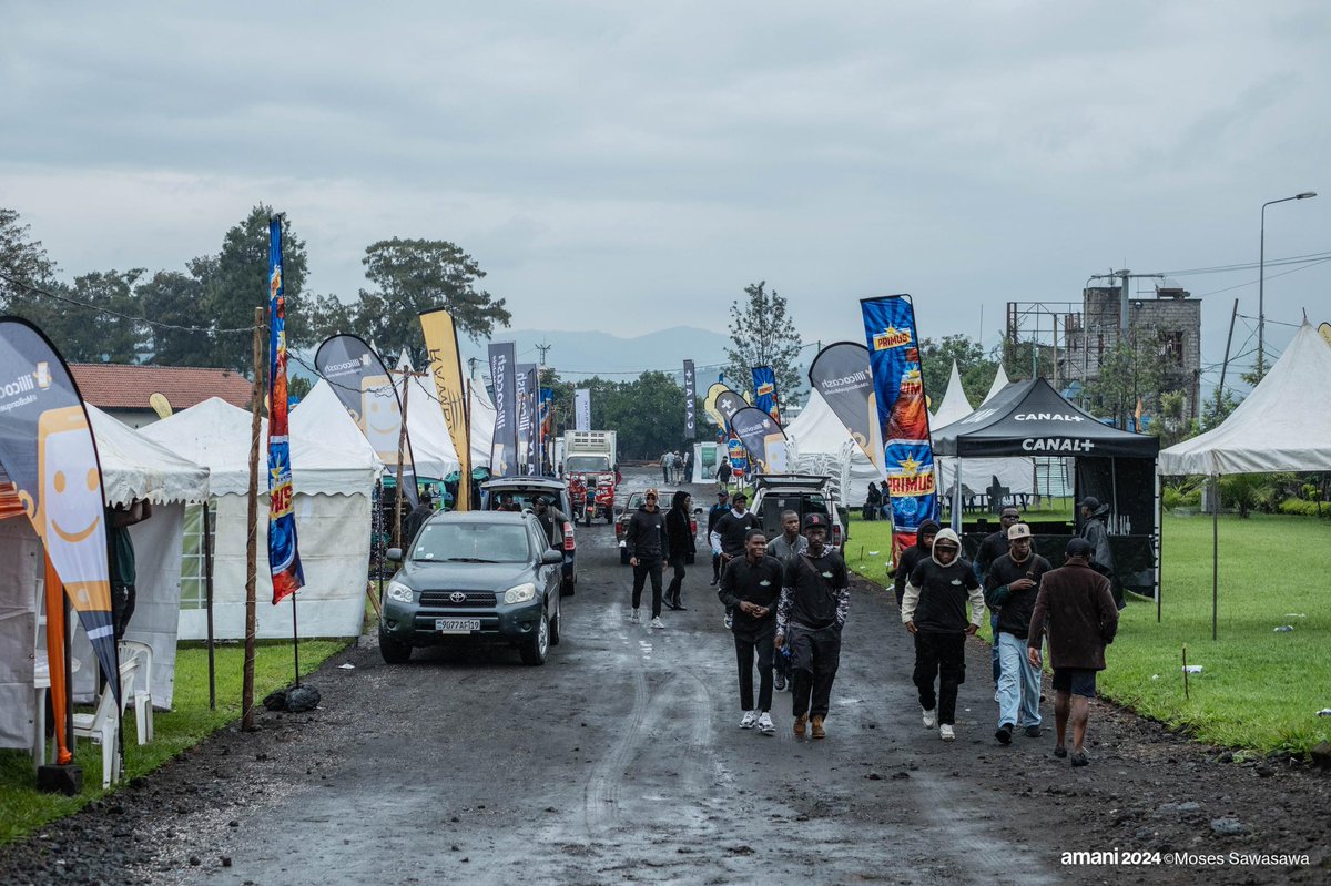 AmaniFestival's tweet photo. 10e édition du Festival Amani :  C'est parti ! 
Kituku, village Ihusi vous attend !  
Confort garantie, sécurité assurée (en collaboration avec la police).  

On vous attend nombreux ! https://t.co/0CfSIdQKyQ