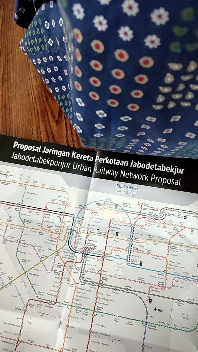 stravenues's tweet photo. Mimin magang lumayan tercengang ngeliat peta proposal jaringan dari JUTPI ini. Luas banget sampe sampe daerah Parung juga kebagian 😲

Buat temen temen yang mau liat jaringannya kayak gimana, bisa diakses di https://t.co/vdebgxlSnC yaaa 😉 https://t.co/qJ6Cxtri8Q