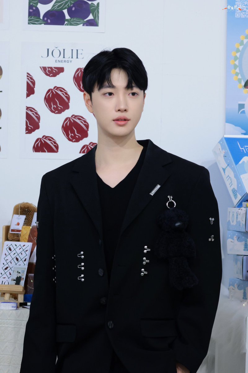 kingiyohanabi's tweet photo. #위자월 #WeiZiYue #ウィジャウォル https://t.co/iijfktz41U