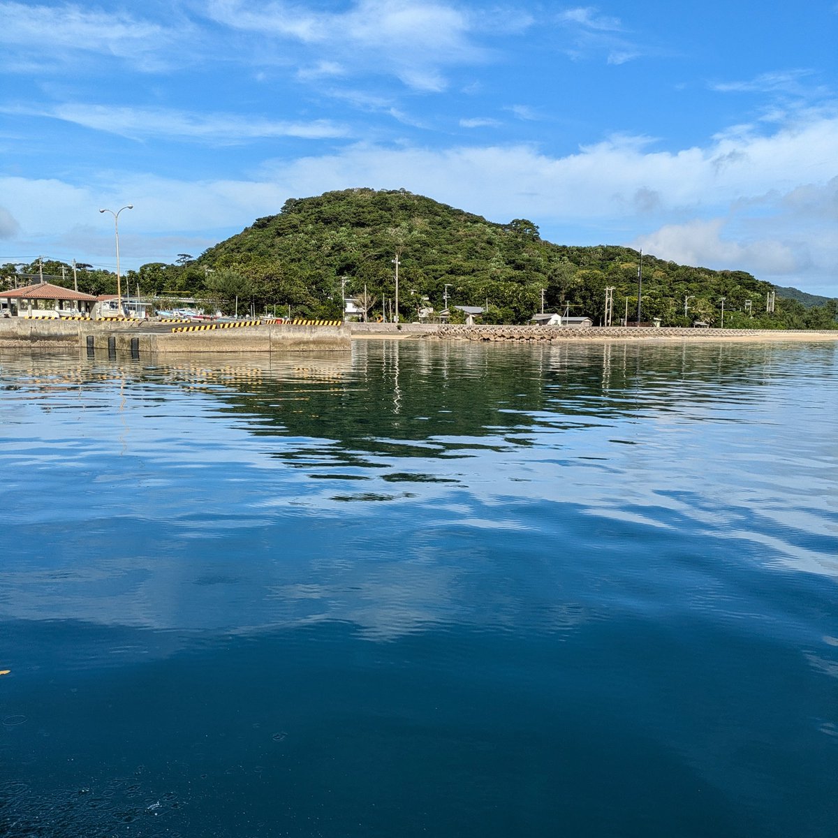 hello_okinawa__'s tweet photo. 今を生きる皆様こんにちは🍍
数年前、命にはかかわらないけど不治の箇所があり「生きているうちにやりたいことやったれ」と色んなことやりまくった、今はゆるペース
でも人生折返し位になり「あのねーねーみたいに元気で居られるか?」そう思い 今のうちに出来る事をしておこうと🍍
#hellookinawa https://t.co/RWVFFiiQPj