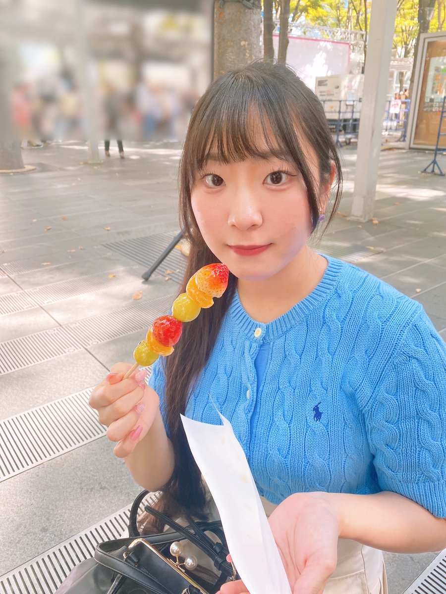 まだ半袖だった時に、
久しぶりに家族でお出かけしました～🍬

タンフルを初めて食べてみて、
フルーツ大好きな私には最高✨✨
でも、飴は硬いから食べるの大変だった🤫