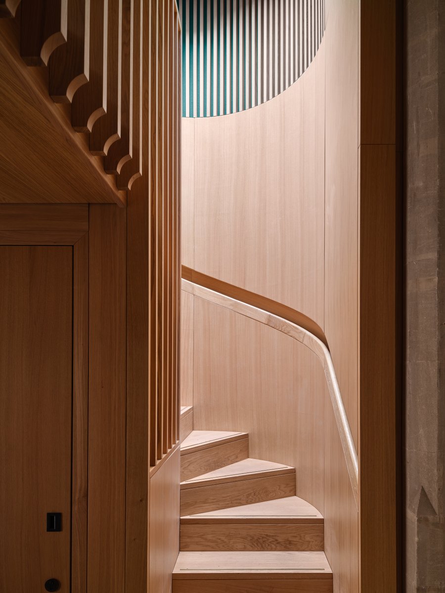 woodawards's tweet photo. 🏠 The Jackson Library, Exeter College - Oxford
This comprehensive refurbishment combines sensitive restoration with contemporary interventions, improving the library’s study spaces, accessibility &amp; environmental performance.

Find out more: https://t.co/JFz0F3BDxV #WoodAwards24 https://t.co/ibQ2aPLEc2
