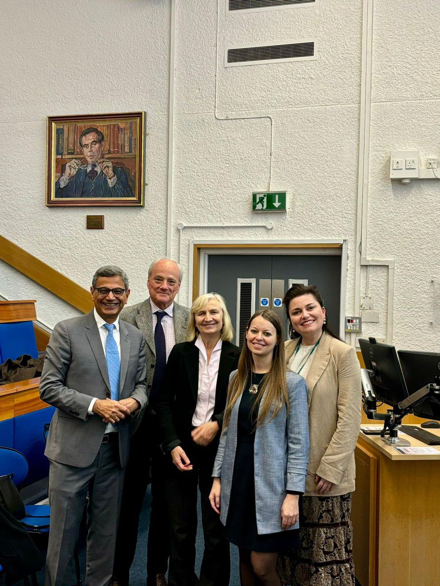 Francesca Magrinelli (@framagrinelli) on Twitter photo Amazing Basal Ganglia Club Meeting on RBD with <a href="/ctrenkwalder1/">Claudia Trenkwalder</a> and <a href="/AmbraStefani/">ambra stefani</a> this week. Honoured to host also <a href="/mmerello/">Marcelo Merello</a>, co-editor in chief of MDCP_Journal. See you in 2025 with new exciting appointments from Feb 26. <a href="/kailashbhatia/">Kailash Bhatia,</a> <a href="/MDC_IoN_UCL/">MovementDisordersUCL</a> <a href="/UCLIoN_DCMN/">Clinical and Movement Neurosciences @ UCL IoN</a> <a href="/UCLIoN/">UCL Queen Square Institute of Neurology</a> Amazing Basal Ganglia Club Meeting on RBD with <a href="/ctrenkwalder1/">Claudia Trenkwalder</a> and <a href="/AmbraStefani/">ambra stefani</a> this week. Honoured to host also <a href="/mmerello/">Marcelo Merello</a>, co-editor in chief of MDCP_Journal. See you in 2025 with new exciting appointments from Feb 26. <a href="/kailashbhatia/">Kailash Bhatia,</a> <a href="/MDC_IoN_UCL/">MovementDisordersUCL</a> <a href="/UCLIoN_DCMN/">Clinical and Movement Neurosciences @ UCL IoN</a> <a href="/UCLIoN/">UCL Queen Square Institute of Neurology</a>