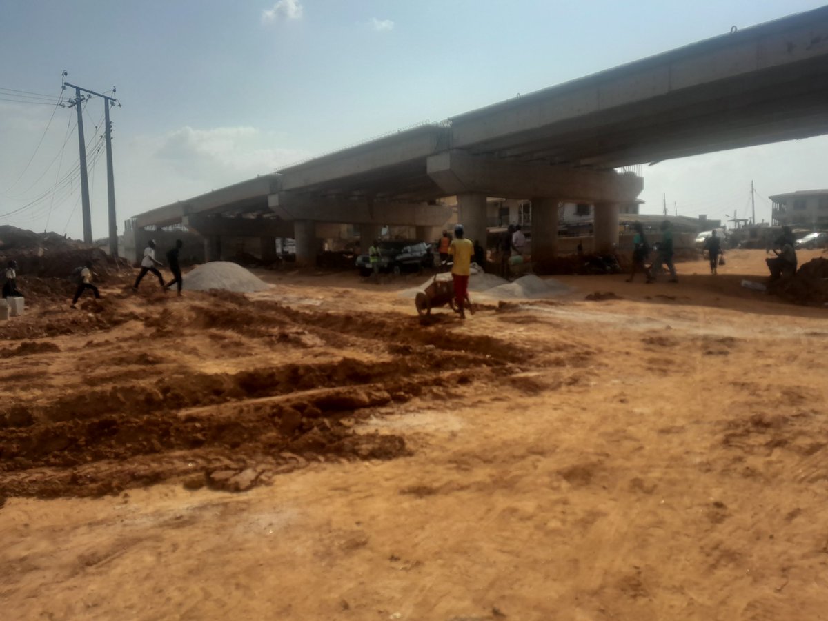 This is real flyover, you see that it's far better than Jericho wall in Ola Iya 🙄
<a href="/Osun_State_Gov/">Osun State Government</a> 
<a href="/AAdeleke_01/">Gov Ademola Adeleke</a> 
<a href="/davido/">Davido</a> 
<a href="/iwogoke/">Olawale Rasheed (MOR)</a> 
<a href="/OsunSpokesman/">Osun State Spokesman</a>