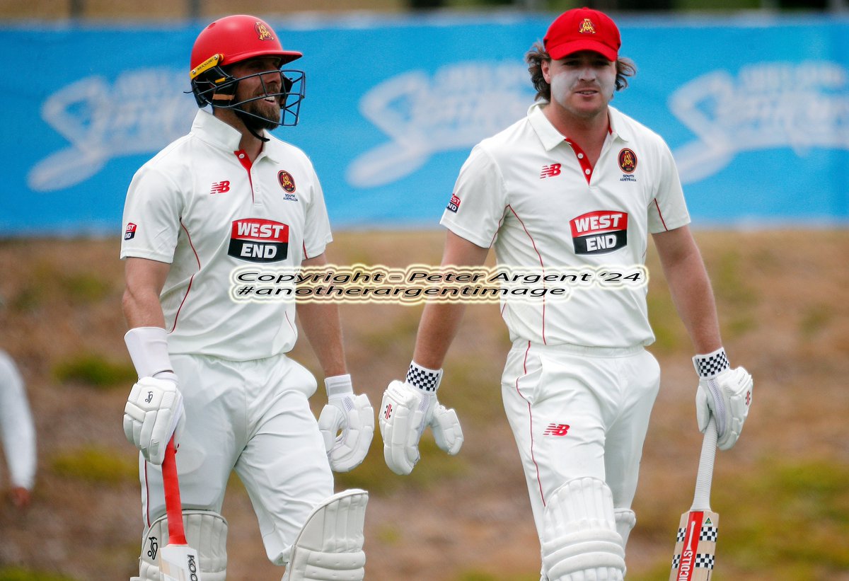 argentphatsnaps's tweet photo. Great to see Thomas Kelly batting in a new SACA cap during the Sheffield Shield at Karen Rolton Oval today... 
#anotherargentimage https://t.co/jsIQONTctk