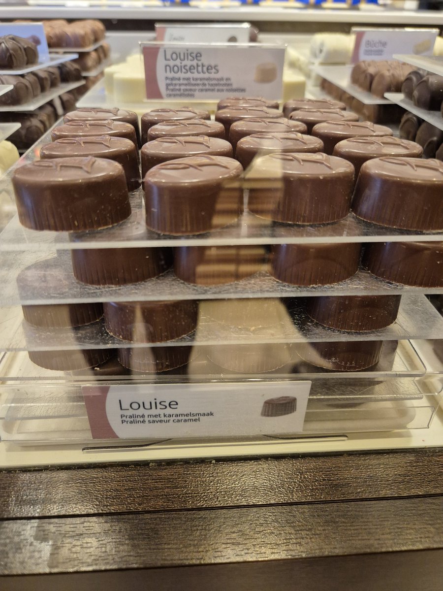 Belgian chocolate, just for Mrs Smith! #HopkinsSmithTours #Belgium2024 #HalsburyTravel