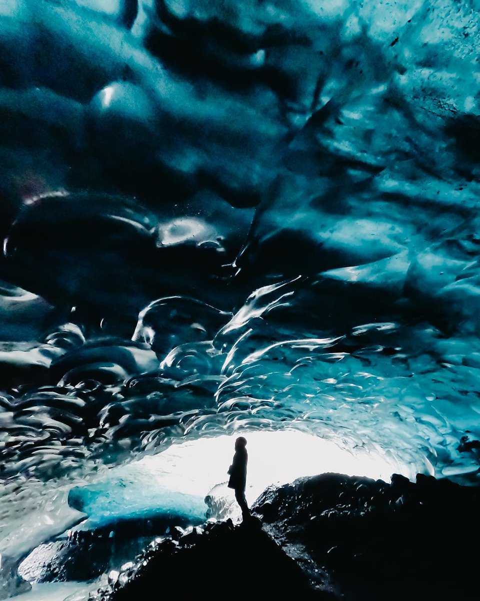 Marta Gorczyńska (@gorczynskamarta) on Twitter photo Breaking Limits 🧊
Some documentaries hit differently - Project Iceman is one of those. Watched it twice.
<a href="/anders_hofman/">Anders Hofman</a> broke mental barriers as the first to complete an Ironman in Antarctica. Big shoutout to <a href="/seekdiscomfort_/">Seek Discomfort</a> - <a href="/YesTheory/">Yes Theory</a> for backing him, not just for the Breaking Limits 🧊
Some documentaries hit differently - Project Iceman is one of those. Watched it twice.
<a href="/anders_hofman/">Anders Hofman</a> broke mental barriers as the first to complete an Ironman in Antarctica. Big shoutout to <a href="/seekdiscomfort_/">Seek Discomfort</a> - <a href="/YesTheory/">Yes Theory</a> for backing him, not just for the