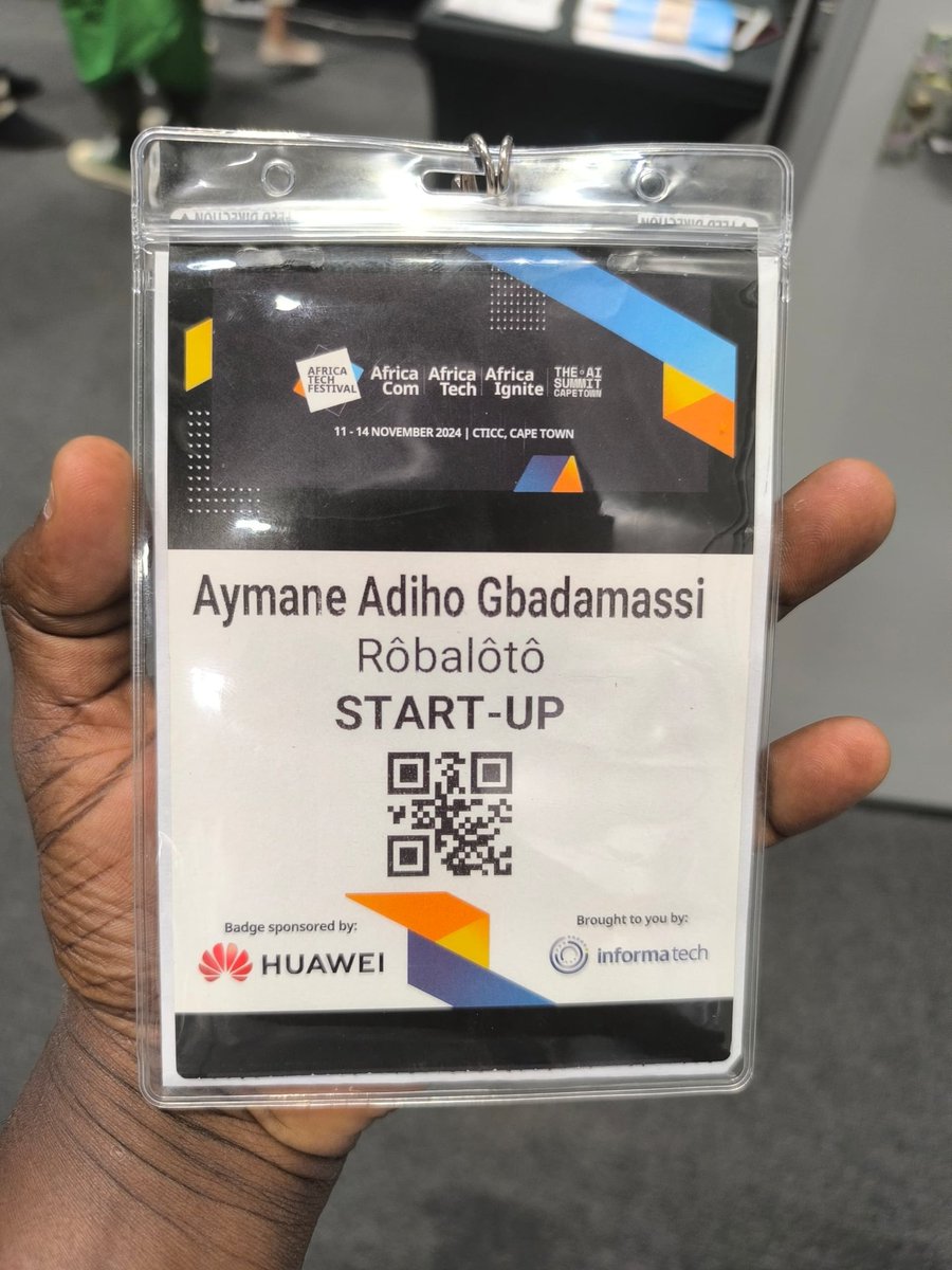 Nous avons eu l'honneur de présenter #Rôbalôtô au Yali Expo en Afrique du Sud. Un grand merci à tous pour cet événement réussi, où nous avons mis en avant nos #solutions de gestion intelligente des #déchetsplastiques et établi de nouvelles collaborations ! 
#YaliExpo #Innovation
