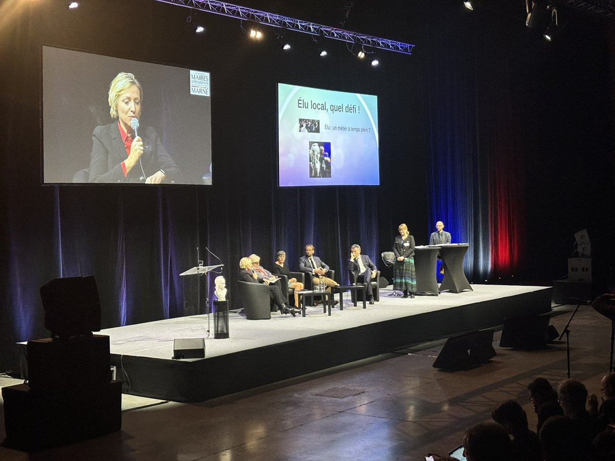 Élu local, quel défi ! La parole est donnée aux élus afin d’échanger sur plusieurs problématiques liées à l’exercice de leur mandat (temps nécessaire, protection fonctionnelle) et les perspectives pour 2026.